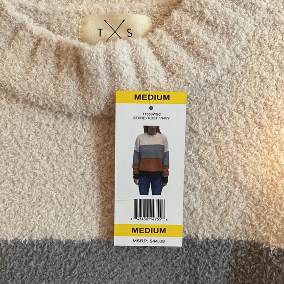 Sweater - Picture 3 of 4